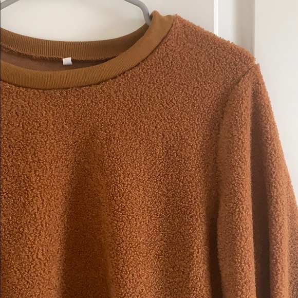 Teddy Sweater - Picture 2 of 3